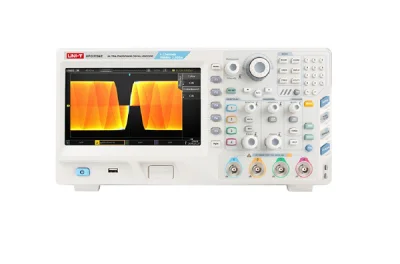 UNI-T UPO3154E 150MHz Dört Kanal Fosfor Görüntülemeli Masa Tipi Osiloskop